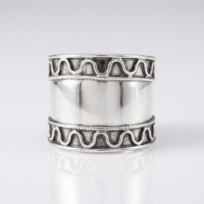 SILVER SHELL STRIPE RING by Harrison & James - ring product image 1